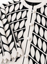 Load image into Gallery viewer, black white leaf pattern jacket - detail