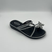 Load image into Gallery viewer, Crystal Cross-Strap Platform Slide Sandal