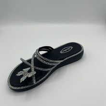 Load image into Gallery viewer, Crystal Cross-Strap Platform Slide Sandal