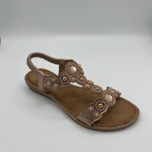 Load image into Gallery viewer, Medallion Circle Comfort T-Strap Sandal