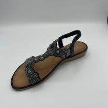 Load image into Gallery viewer, Medallion Circle Comfort T-Strap Sandal