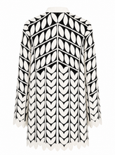 Load image into Gallery viewer, black white leaf pattern jacket - product-back
