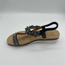 Load image into Gallery viewer, Petal Perfect Comfort Sandal with Adjustable Strap
