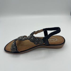 Medallion Circle Comfort T-Strap Sandal