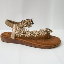Load image into Gallery viewer, Floral/Flower embellished Toe Ring Slingback Flat Sandals in Gold
